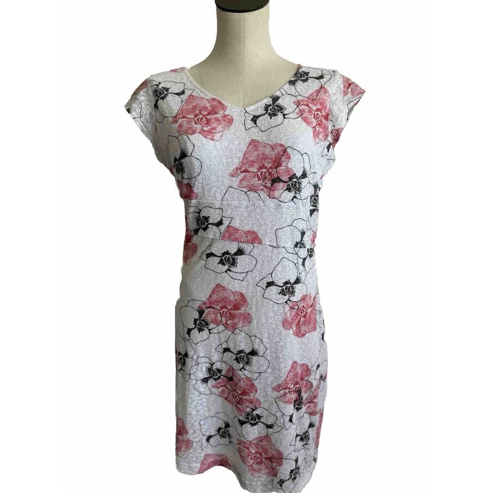 Merrell White & Pink Floral Dress Opti Wick Size Medium